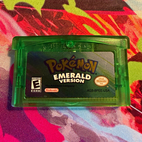 Nintendo pokémon emerald - nintendo,
