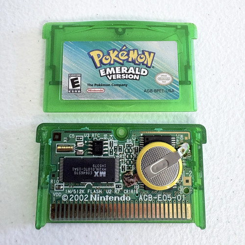 Pokemon emerald version - emerald,