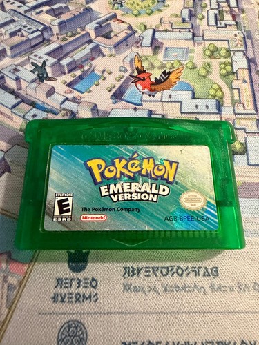 Pokemon emerald version - emerald,
